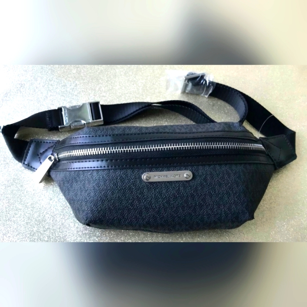 💥Michael Kors Faux Leather Belt Bag Sling Funny Pack💥New/NO Tags!💥